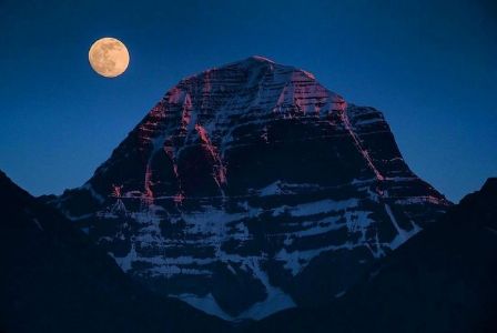 Sacred Full Moon trek to Kailash Mansarovar in Tibet